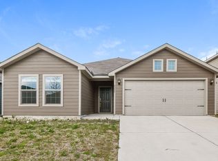 8225 Smokey Creek Pass, Fort Worth, TX 76179