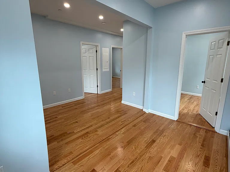57 Oak Island St #1 — Photo 10