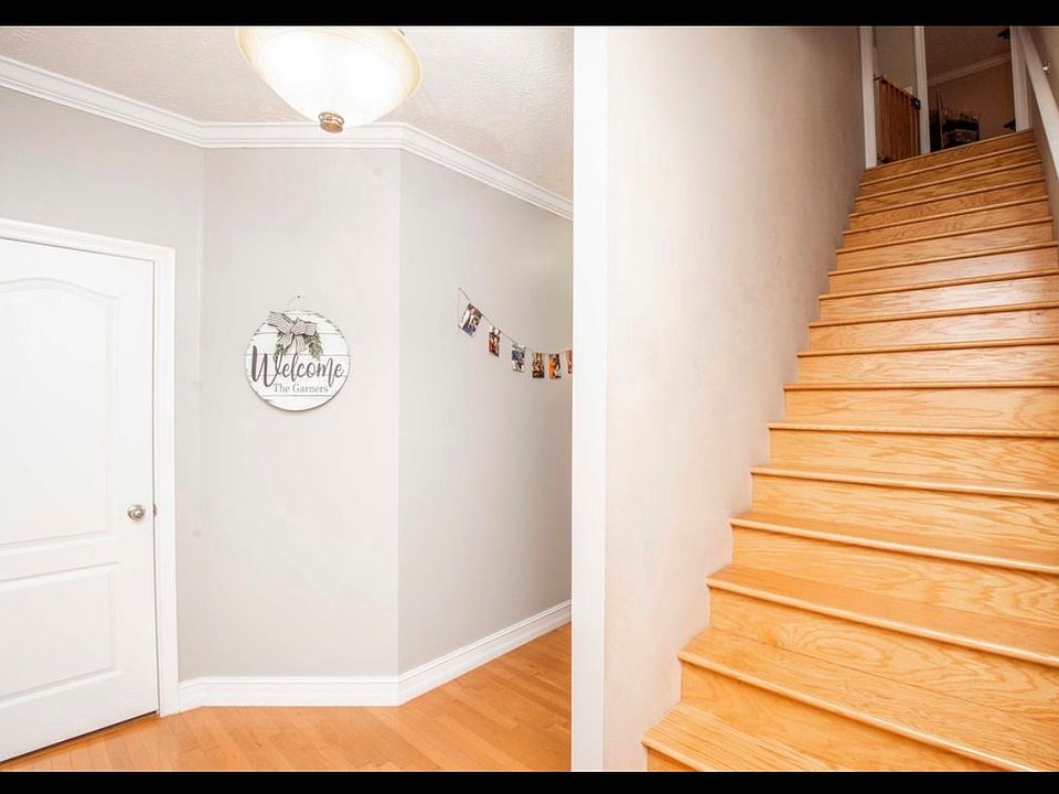 1st image of 4174 Scarlett Dr