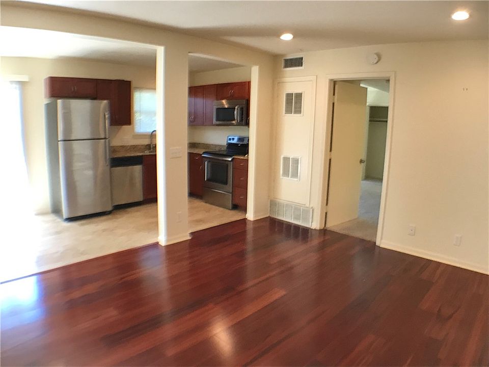1st image of 2800 Cole St #2800206C