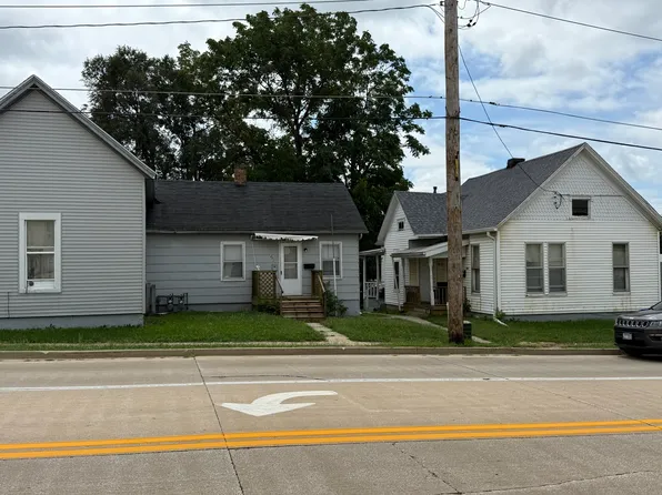 402-404 W Olive St, Bloomington, IL 61701