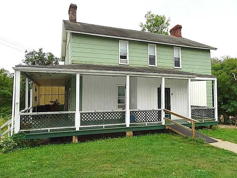 6 McConnell Rd photo 1