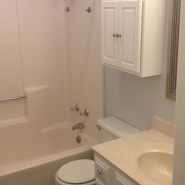 2nd image of 2524 Churchill Ct