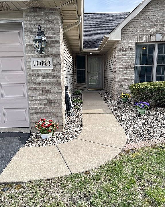 1063 Wildwood Ln, Schererville, IN 46375 | Zillow