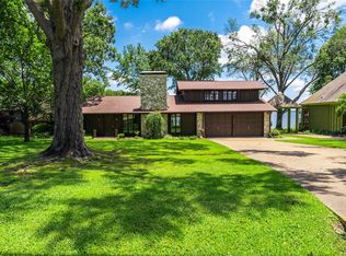 188 Enchanted Dr, Mabank, TX 75156