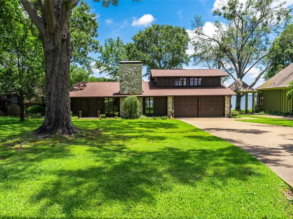 188 Enchanted Dr, Mabank, TX 75156