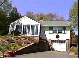 38 Mack Rd, Middlefield, CT 06455