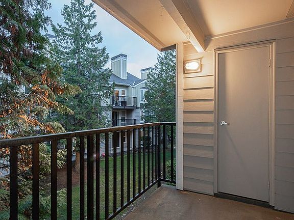 4th image of 13854 NE 8th St #11056018