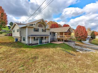 506 Old Long Hollow Rd, La Follette, TN 37766