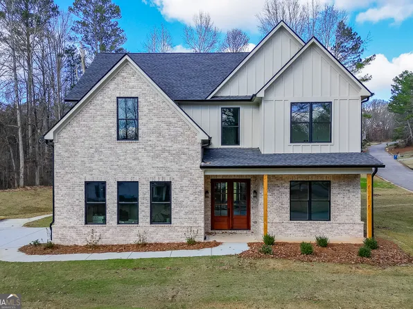 5422 Copper Creek Rd, Flowery Branch, GA 30542
