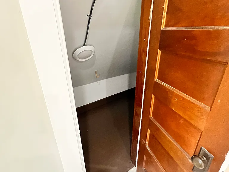 73 Hubinger St #3 — Photo 14