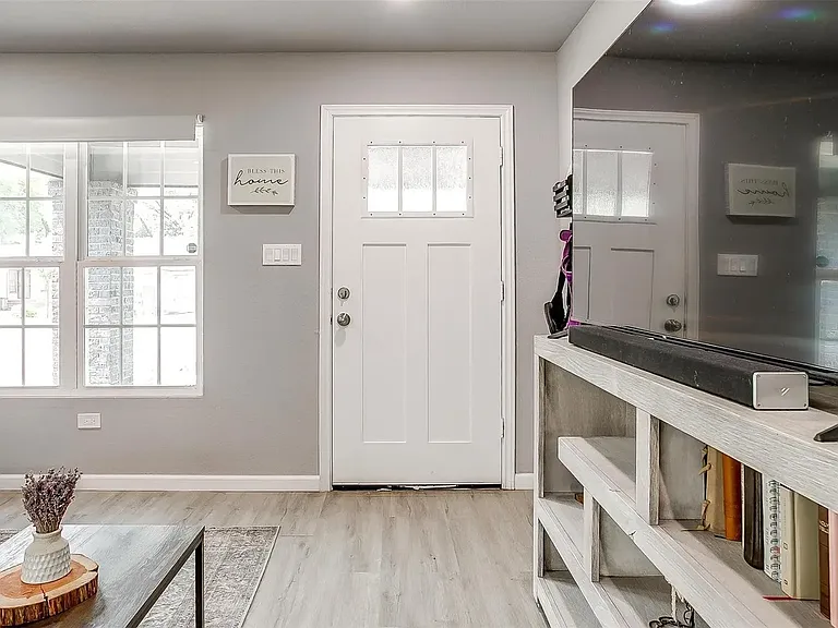 1044 E Ramsey Ave — Photo 12