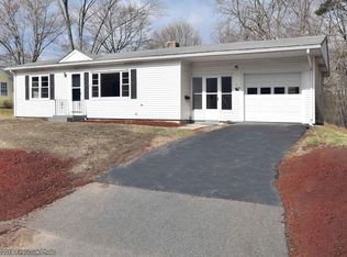 60 Center St, Bellingham, MA 02019