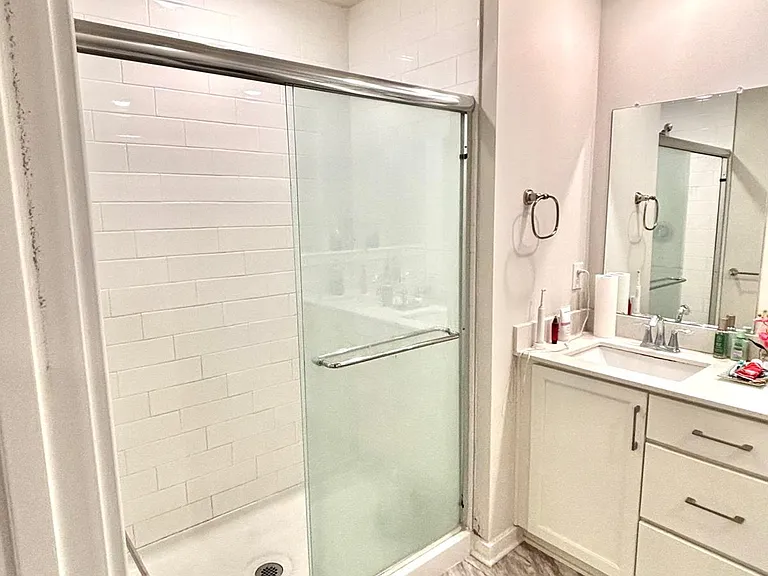 111 Four Leaf Dr — Photo 10