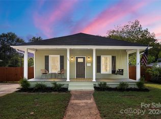 389 Woodlawn St, Belmont, NC