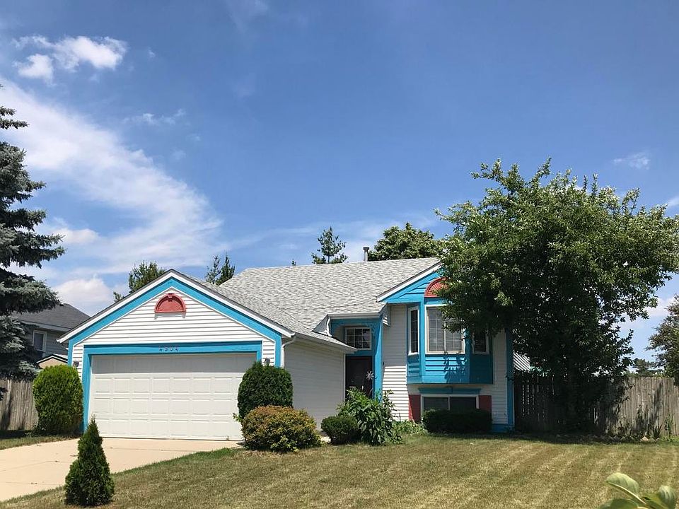 1st image of 4904 Weatherstone Ln SE