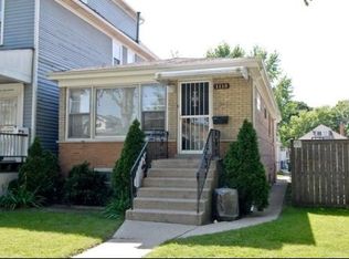 1115 S Humphrey Ave, Oak Park, IL 60304
