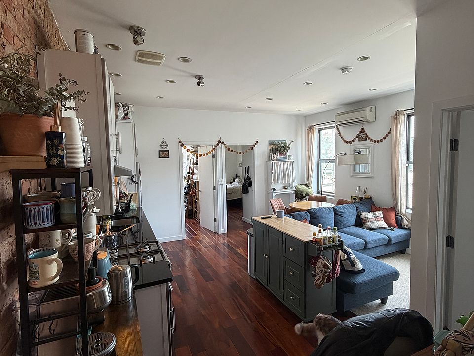 1st image of 3 Quincy St APT 4B