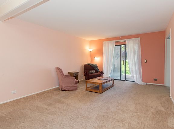 2nd image of 1706 Northfield Sq APT B