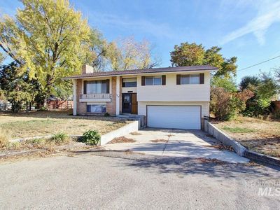 7120 N Linder Rd, Meridian, ID, 83646