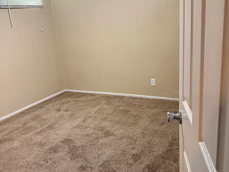 645 Osceola St — Photo 10