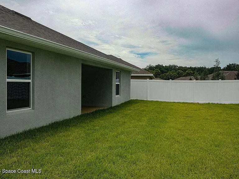 8674 Pavia St — Photo 19