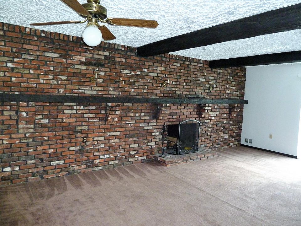 Unit 1 Living room