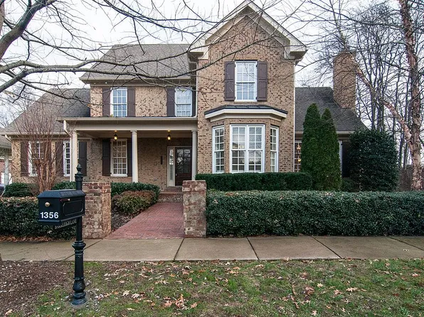 1356 Barkleigh Ln, Franklin, TN 37064