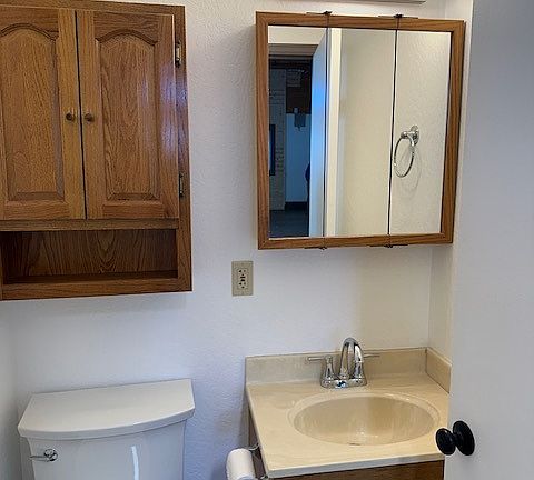 5th image of 310 W Lupton St