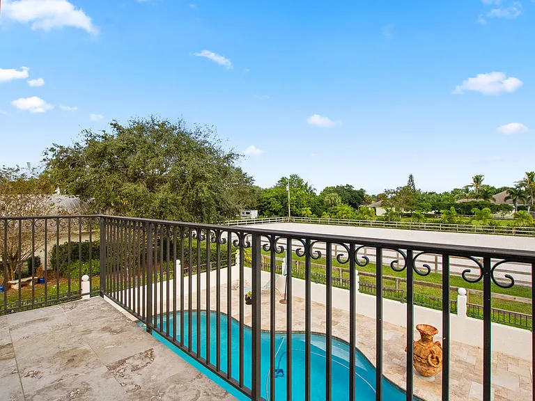 14965 Oatland Ct — Photo 38