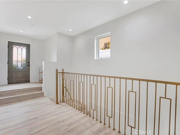 12515 Haleh Ln — Photo 2