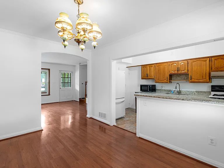 3317 Belsford Ct — Photo 11