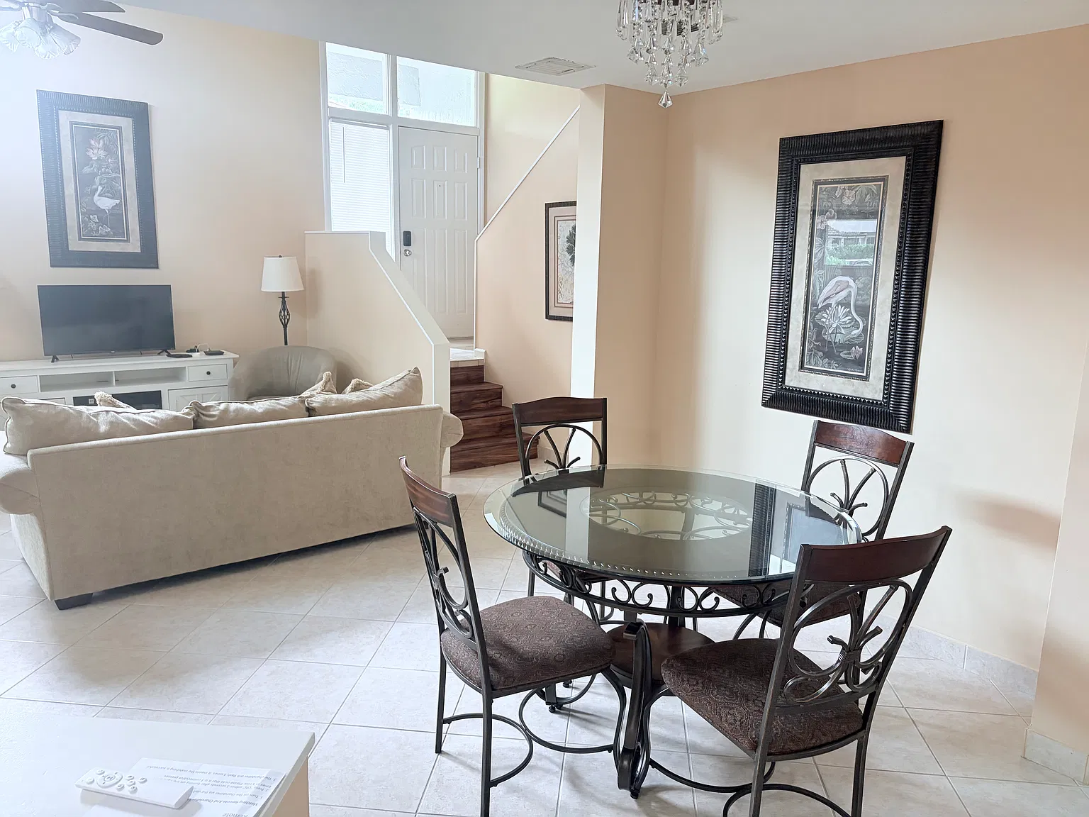 378 Prestwick Cir — Photo 4