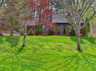 15 Glacier Dr, Truro, MA 02666