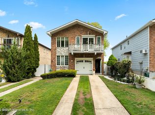 941 Ramona Ave, Staten Island, NY 10309