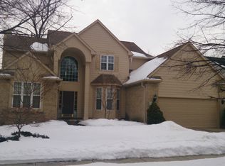 29231 Fieldstone, Farmington Hills, MI 48334