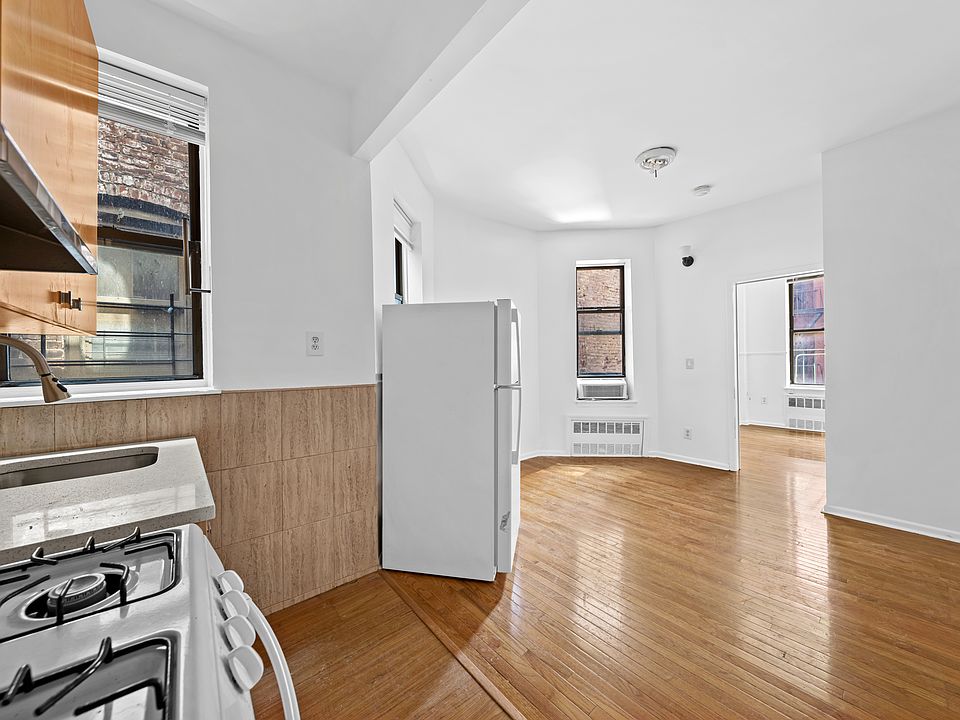 1st image of 10 W 107th St APT 2C