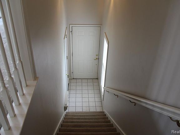 4th image of 28273 Carlton Way Dr #27