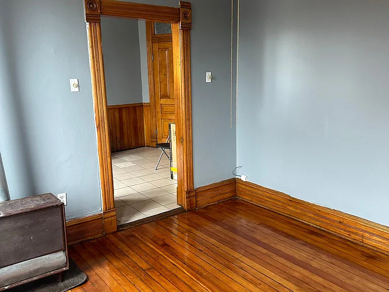 1500 W 19th St #202 — Photo 7