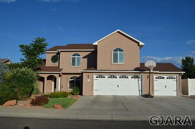 2nd image of 2863 Fall Creek Dr