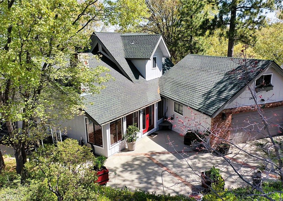 1st image of 1343 Golden Rule Ln