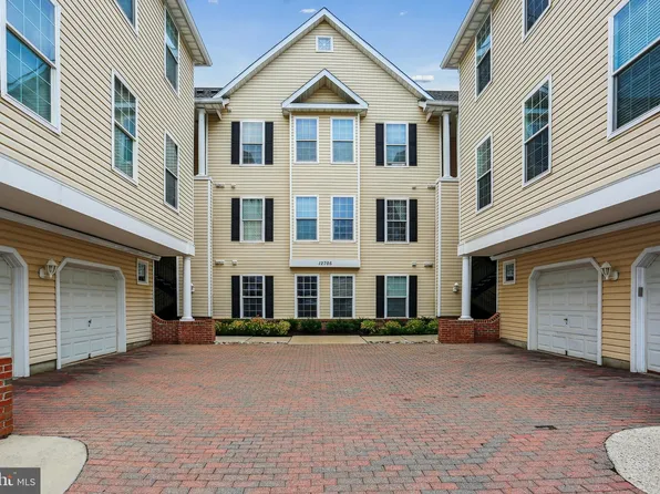 12705 Found Stone Rd #7-204, Germantown, MD 20876