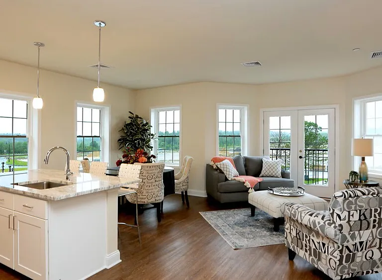 Woodmont Commons Apartments — Photo 9