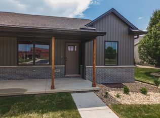 1671 Belclare Rd, Normal, IL 61761