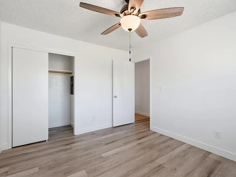 426 Cherry Ln #H — Photo 21