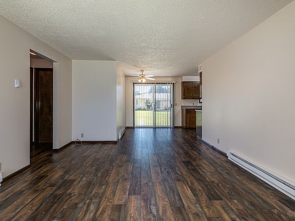 3rd image of 125 Mill St #1