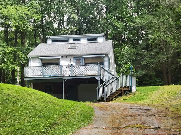 192 Laurel Hill Dr, Woodstock Valley, CT 06282