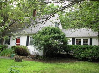 1 Lake Rd, Ashburnham, MA 01430