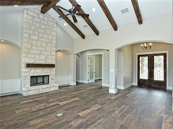 5th image of 214 Island Oaks Ln