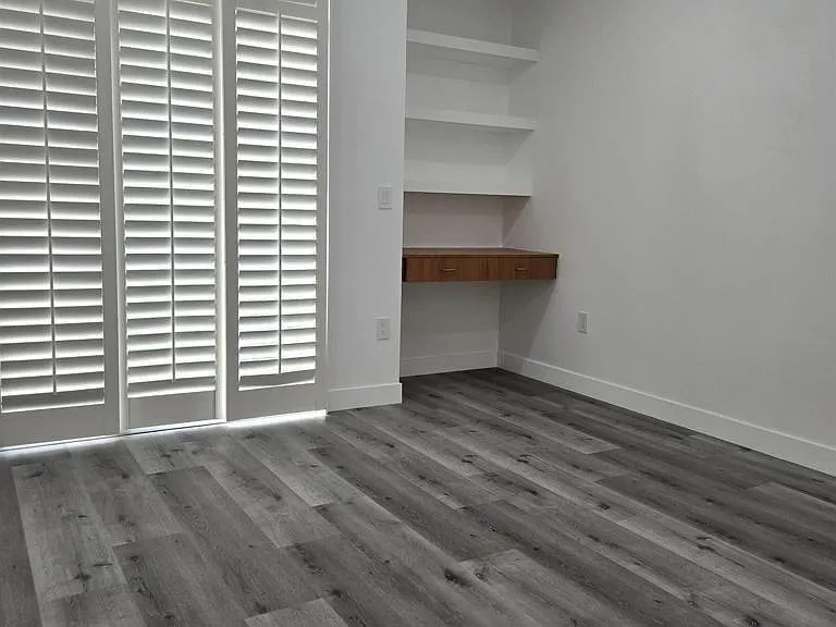 110 W Island Ave — Photo 5